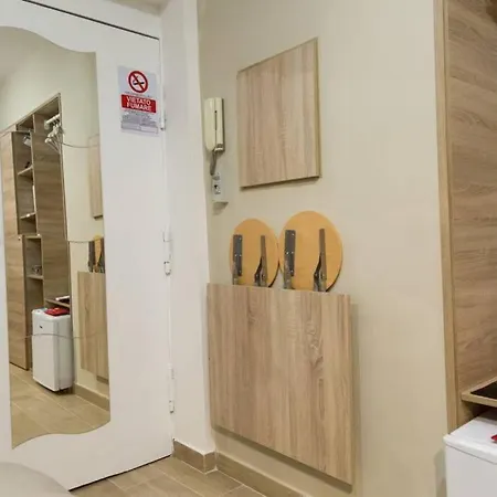 Apartment Mezzocannone-via Duomo Casina In Centro Storico *